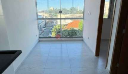 Apartamento na Vila Ema.
