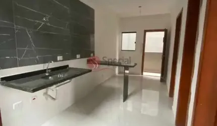 Apartamento na Rua Xiririca na Vila Carrão.