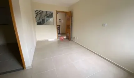 Apartamento lindo no Anália Franco 2 dormitórios, 1 banheiro, próximo ao Futuro Metrô Anália Franco.