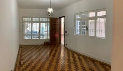 Sobrado  no Jardim Têxtil.
