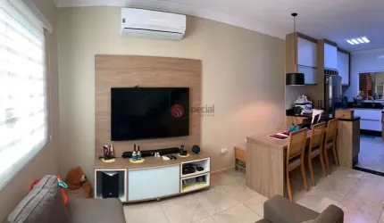 Sobrado  de condomínio na Vila Formosa  com 2 suítes e 3 vagas à venda, 105 m² .