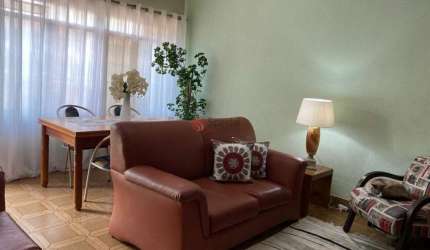 Casa térrea  com 3 dormitórios e 1 vaga no Jardim Brasília.