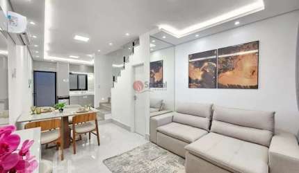 Sobrado triplex com 4 quartos e 5 banheiros à venda, 160 metros na Vila Mariana.