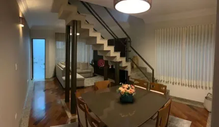 Sobrado com 3 quartos e 2 vagas à venda, Jardim Têxtil  R$ 1.200.000