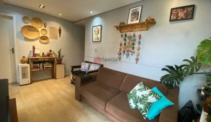 Apartamento de 2 quartos e  1 vaga na Liberdade.