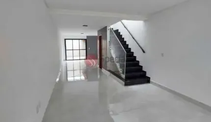 Sobrado à venda na Vila Bueno Aires na Ponte Rasa, 3 suítes,  2 vagas, espaço gourmet.