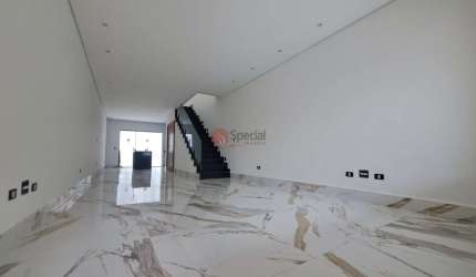 Sobrado a venda Vila Carrão com 141 m².