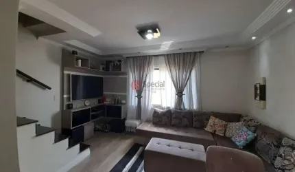 Sobrado de Condomínio com 3 dormitorios 1 suite com vaga de garagem proximo a futura estacao de metr