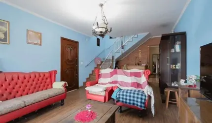 Sobrado com 3 quartos e área gourmet à venda na Vila Carrão com 184 m²