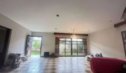 Sobrado à venda na Vila Carrão com 246 metros.