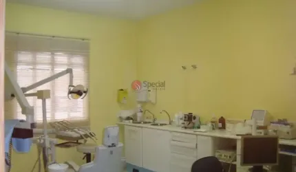 Prédio comercial à venda, com 4 salas e  2 salões,  Tatuapé.