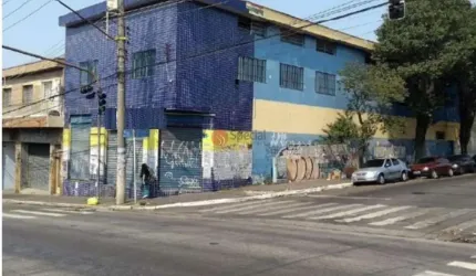 Prédio comercial para compra ou locação na  Vila Antonieta.