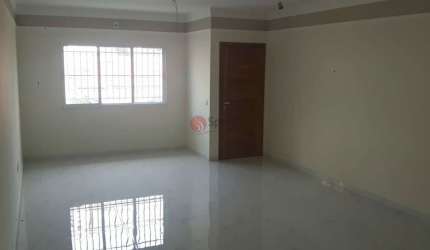 Sobrado triplex à venda com  173 m² em Lauzane Paulista com 3 dormitórios, 1 suíte, 5 vagas.