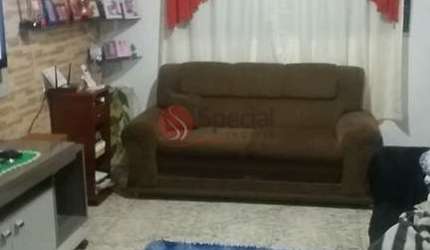 Sobrado amplo no Recanto Verde do Sol