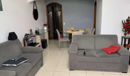 Sobrado para venda e locação no Tatuapé.