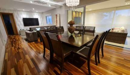Apartamento no Tatuapé com  3 suítes.