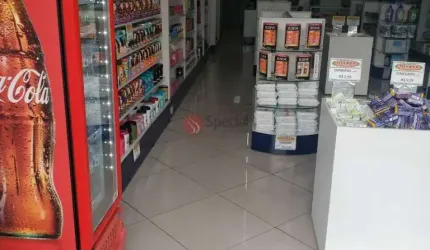 Loja na Vila Carrão.