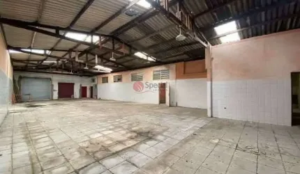 Galpão na Vila Formosa  à venda com 498 m².