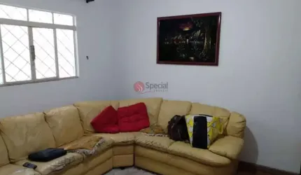Casa térrea à venda no Jardim Vila Formosa.