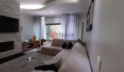 Sobrado na Vila carrao   com 4 dormitórios sendo 1 suíte e 4 vagas.