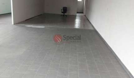 Salão comercial no piso superior com 160 metros na  Vila Formosa.
