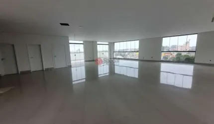 Prédio comercial na Vila Formosa.