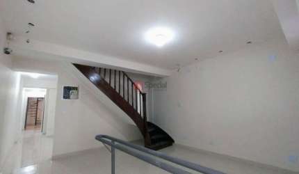Prédio comercial na Mooca.