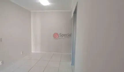 Apartamento na Vila Formosa com 2 dormitórios, 1 vaga.