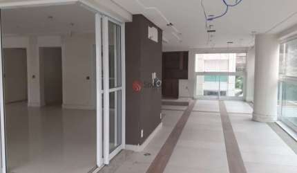 Apartamento alto padrão à venda no Tatuapé com 4 dorms e 4 vagas.