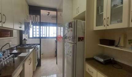Apartamento com 3 dormitórios, 1 suíte, 2 vagas no Tatuapé.