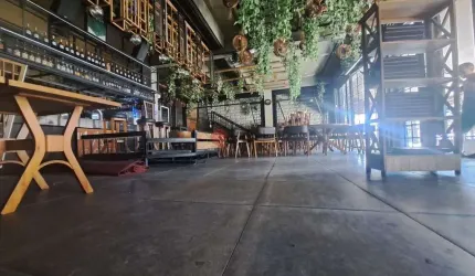 Prédio comercial à venda e locação  na Vila Carrão.