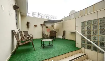 Casa Térrea - Ótima Localização - Para Moradia ou Escritório ou Clínica