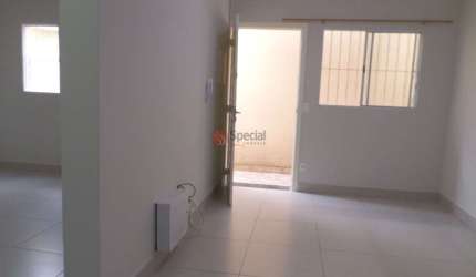 Casa para locação na Penha.