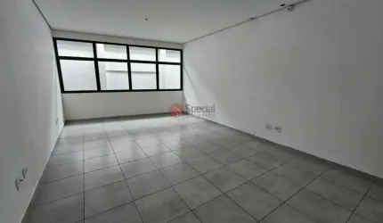 Sala comercial na Penha  em São Miguel com 32 metros.