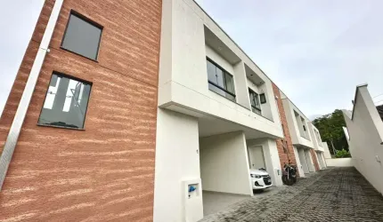 Casa em condomínio fechado com 2 quartos para alugar no Velha Central, Blumenau , 73 m2 por R$ 2.300