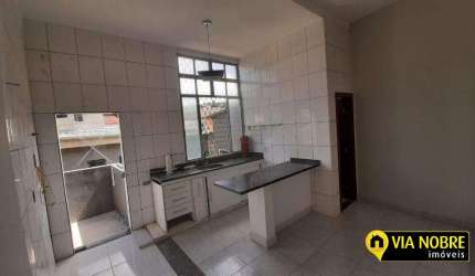 Kitnet para alugar 01 quarto, área externa privativa, Palmeiras