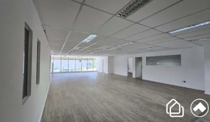 Sala comercial para alugar na Rodovia Januário Carneiro, 8625, Vale do Sereno, Nova Lima por R$ 32.000