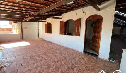 Casa em condomínio fechado com 3 quartos para alugar na Estrela dos Navegantes, 161, Estrela do Oriente, Belo Horizonte por R$ 5.500