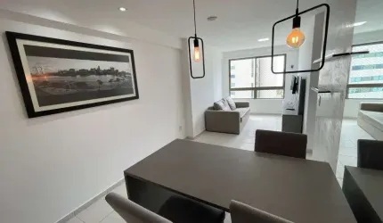 Lindo apto de frente para o mar na Av Boa Viagem, mobiliado e equipado, 2 qtos 1 ste, 1 vaga.