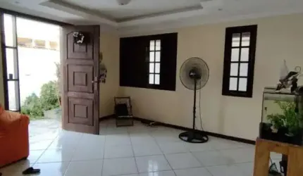 Casa - Padrão, para Venda em Rio de Janeiro/RJ