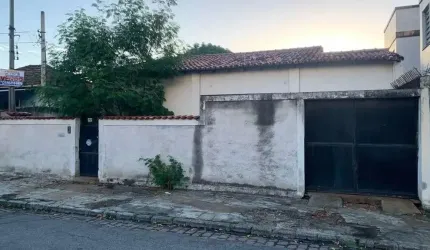 Casa - Padrão, para Venda em Rio de Janeiro/RJ