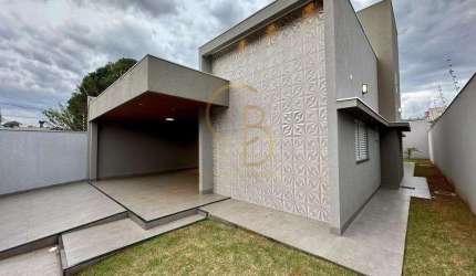IMÓVEL COM 3 SUÍTES EM ÓTIMA LOCALIZAÇÃO