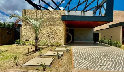 ALPHAVILLE I - CASA TÉRREA AMPLA COM MÓVEIS PLANEJADOS