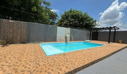 ESPAÇO DE FESTA COMPLETO, PRONTO PARA OBTER RENDA