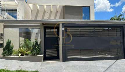 CASA TÉRREA COM 3 SUÍTES E MEZANINO