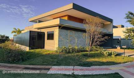 Residência Única no Alphaville II – Esquina Privativa Frente à Natureza
