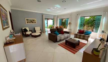 Casa 4 Quartos em Palmas, To: Espaço Ideal para Sua Família