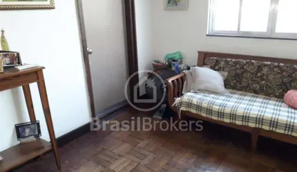 Casa à venda com 500,00m² e 3 quartos em Cavalcanti, Rio de Janeiro - rj