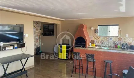 Casa com área de lazer e churrasqueira perto da Cardoso de Morais