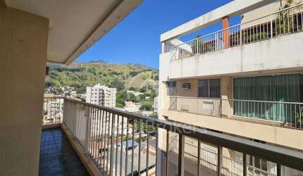 Cobertura Duplex 4 quartos, sendo 2 suítes